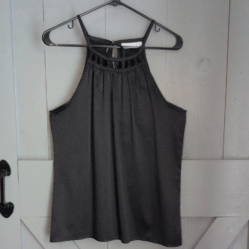 Black Tank With Gorgeous Detail - Size Medium New York & Co